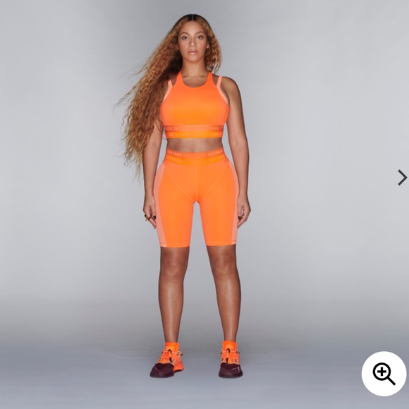 *CONSIDERING ALL OFFERS*  Adidas x IVY PARK SHORTS - Picture 3 of 6